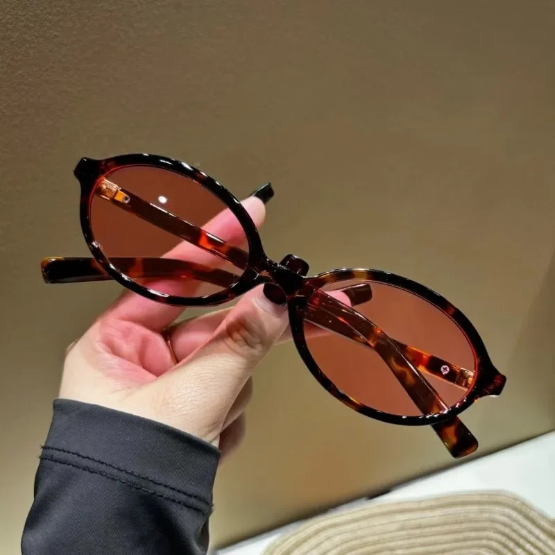 Vintage Fashion Images - New Oval Shape Sunglasses Classic Men's