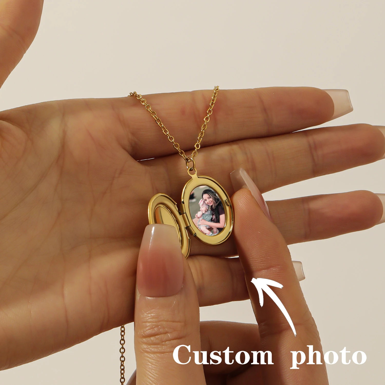 Custom Vintage Necklace with P - Vintage Fashion Photos avaliação e preço