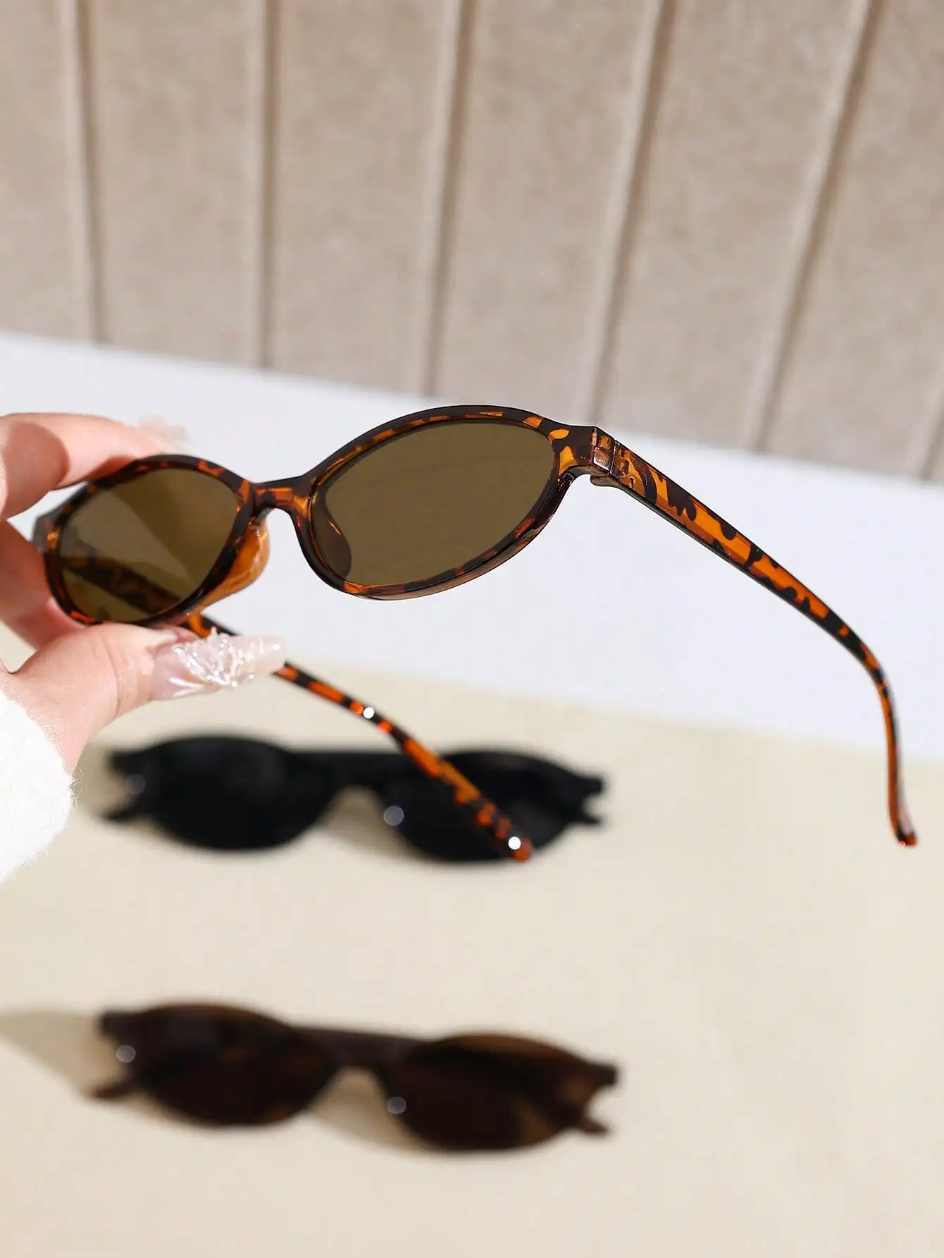 1 Pair Retro Geometric Full Fr - Vintage Fashion Photography avaliação e preço