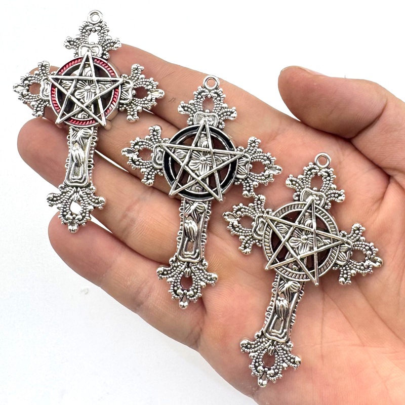 2pcs 30x15mm Gothic Big Cross  - Vintage Fashion Tumblr avaliação e preço