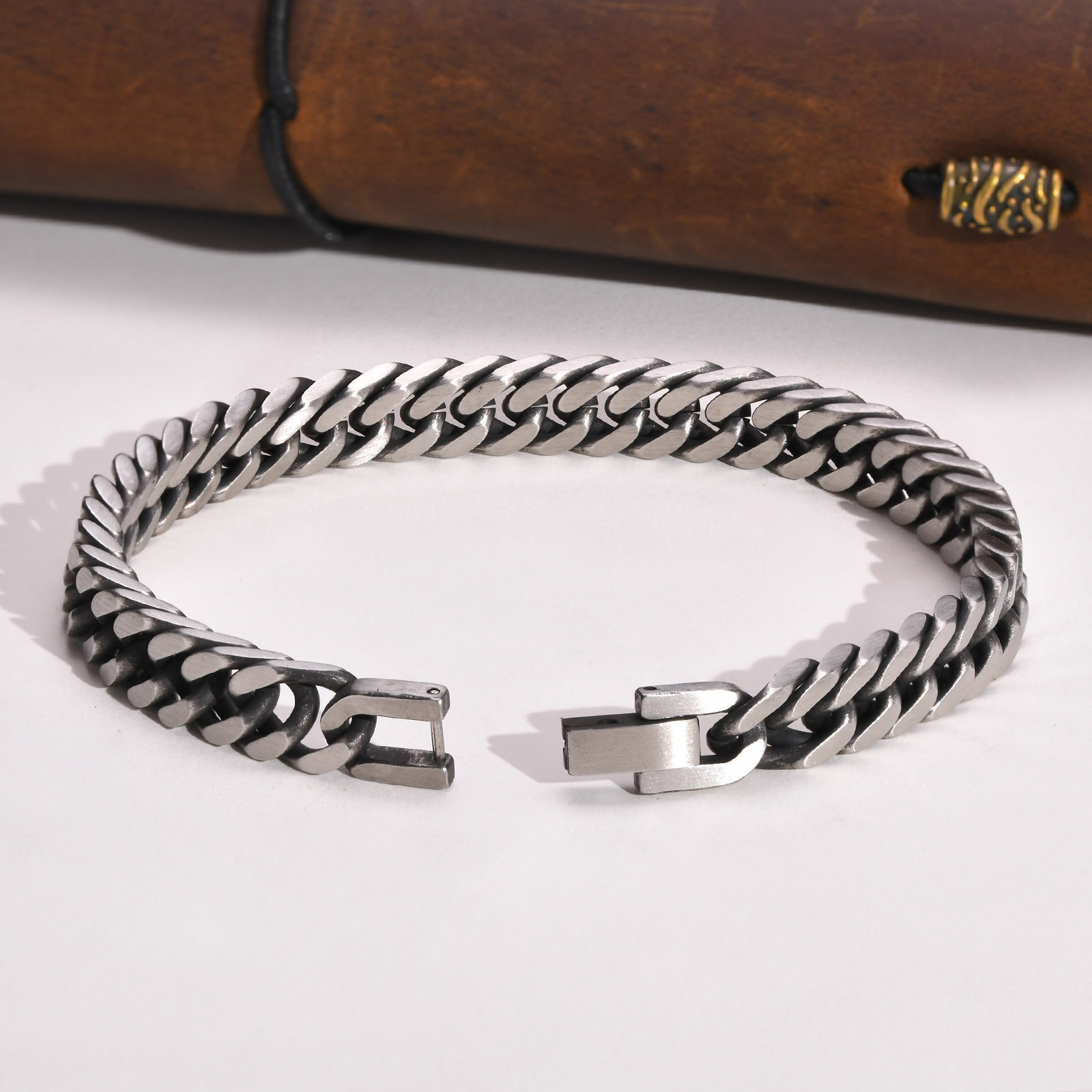 Vnox Chunky Retro Cuban Chain  - Vintage Fashion Retro Outfit avaliação e preço
