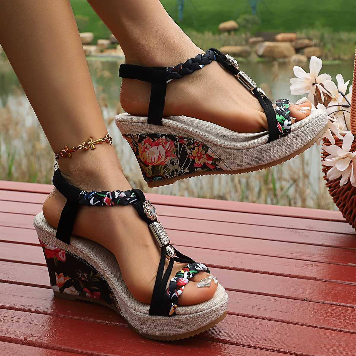 Vintage Rivet Decor Wedge Sand - Vintage Fashion Plus Size avaliação e preço