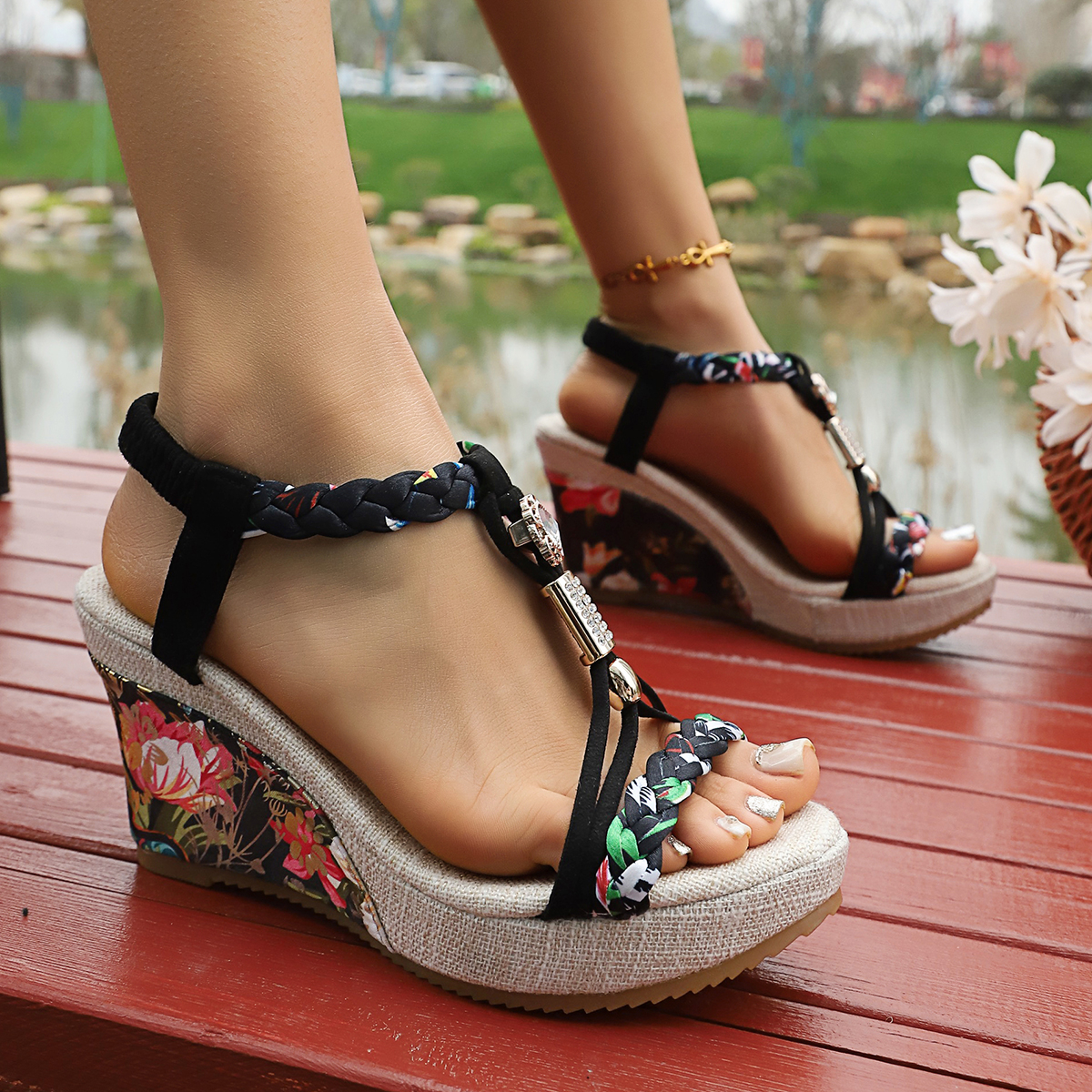 Vintage Rivet Decor Wedge Sand - Vintage Fashion Plus Size avaliação e preço