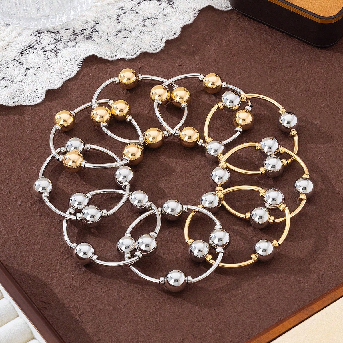 Vintage Pearl Bracelet 3Pcs Se - Vintage Fashion Photography avaliação e preço