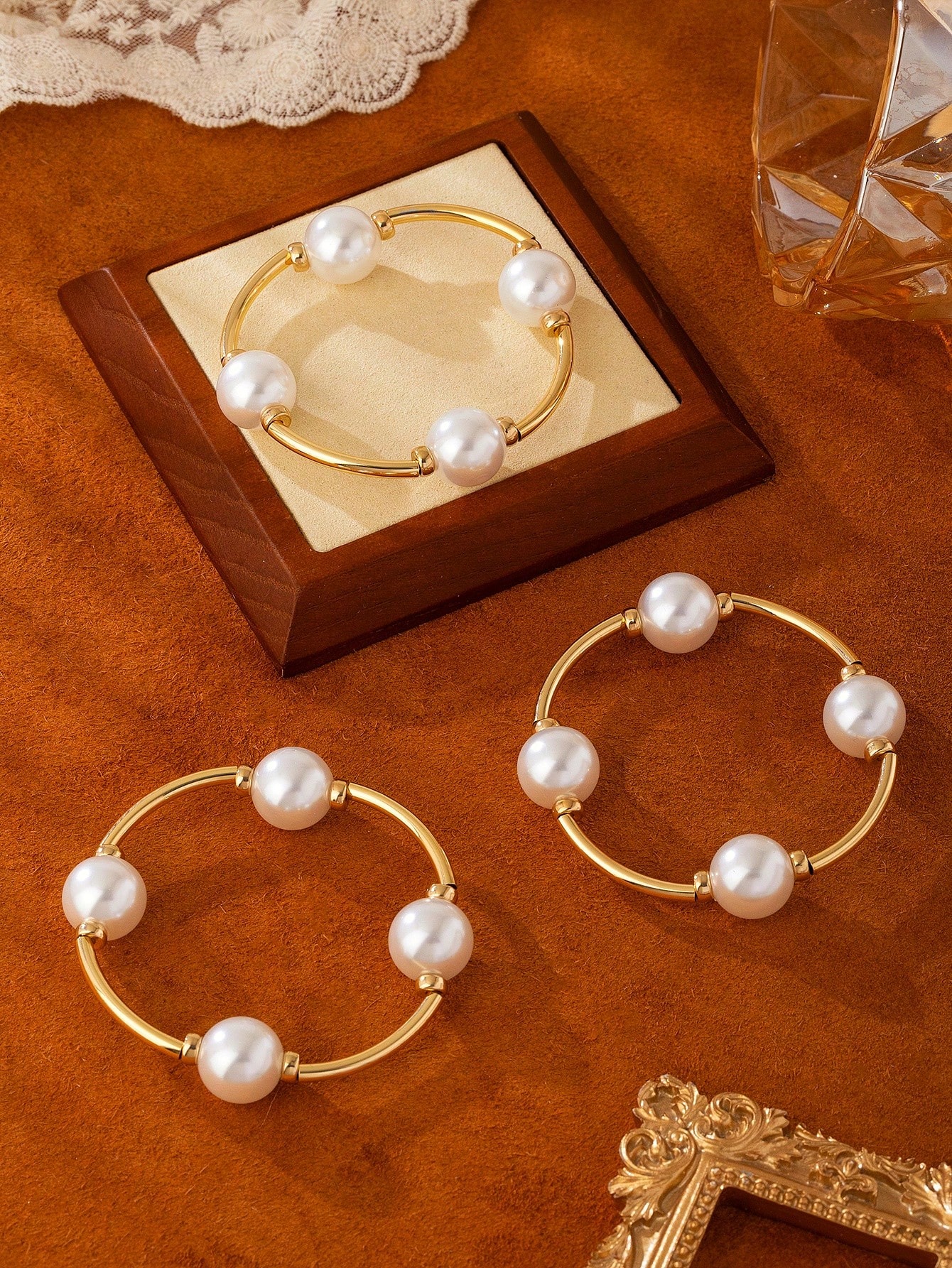 Vintage Pearl Bracelet 3Pcs Se - Vintage Fashion Photography avaliação e preço