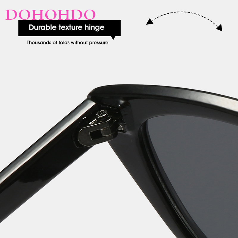 Vintage Small Cat Eye Sunglass - Vintage Fashion Photography avaliação e preço