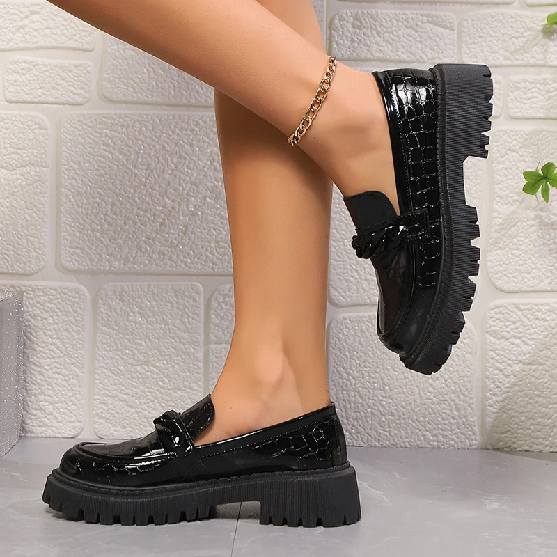 Platform Chunky Square Heel Lo - Vintage Fashion Plus Size avaliação e preço