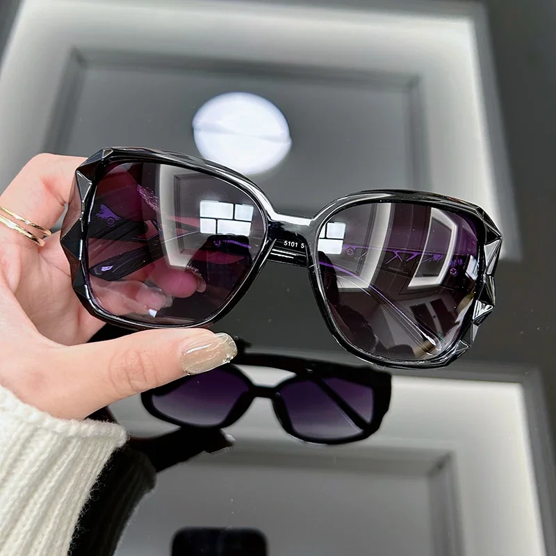 Vintage Oversized Sunglasses W - Vintage Fashion Images avaliação e preço