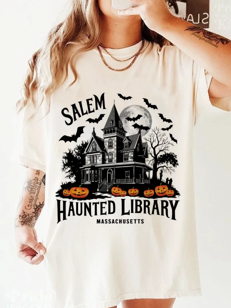 Vintage Salem Haunted Library  - Vintage Fashion Library avaliação e preço