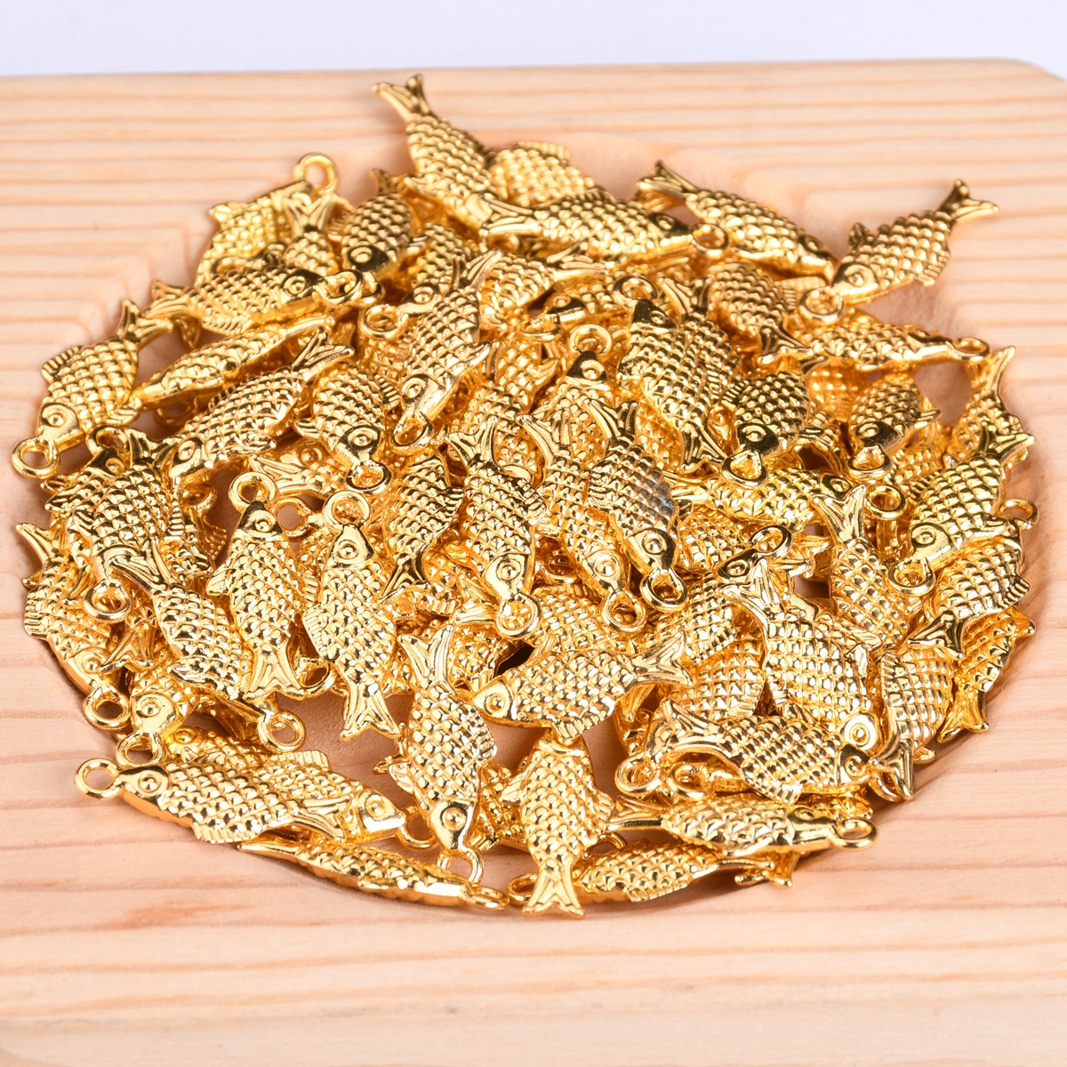 10pcs Fish Shape 20x8mm Gold/S - Vintage Fashion Tumblr avaliação e preço