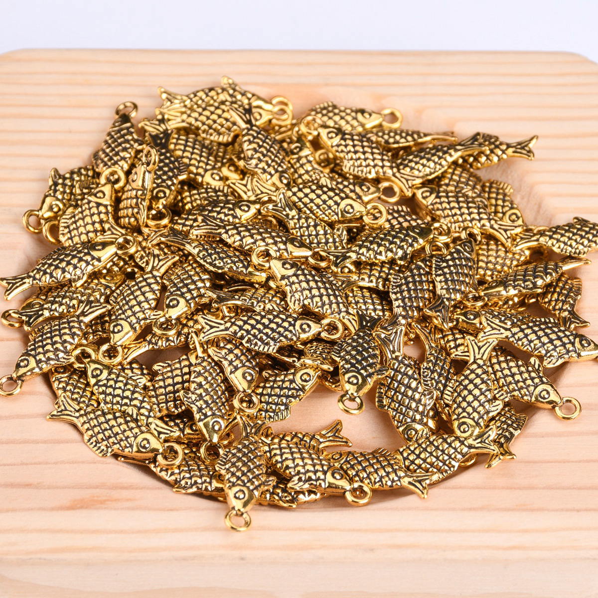 10pcs Fish Shape 20x8mm Gold/S - Vintage Fashion Tumblr avaliação e preço